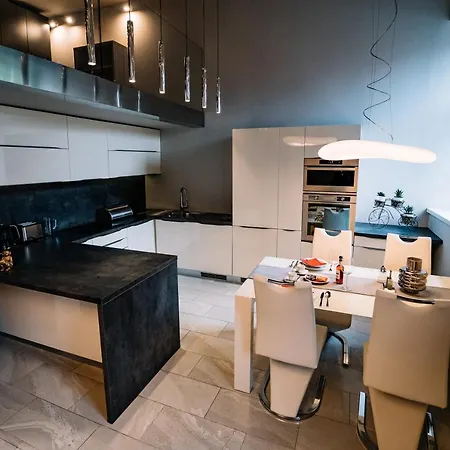 Ah Luxury Baštová 10 Košice